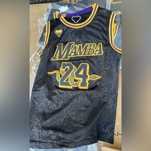 Kobe black mamba jersey